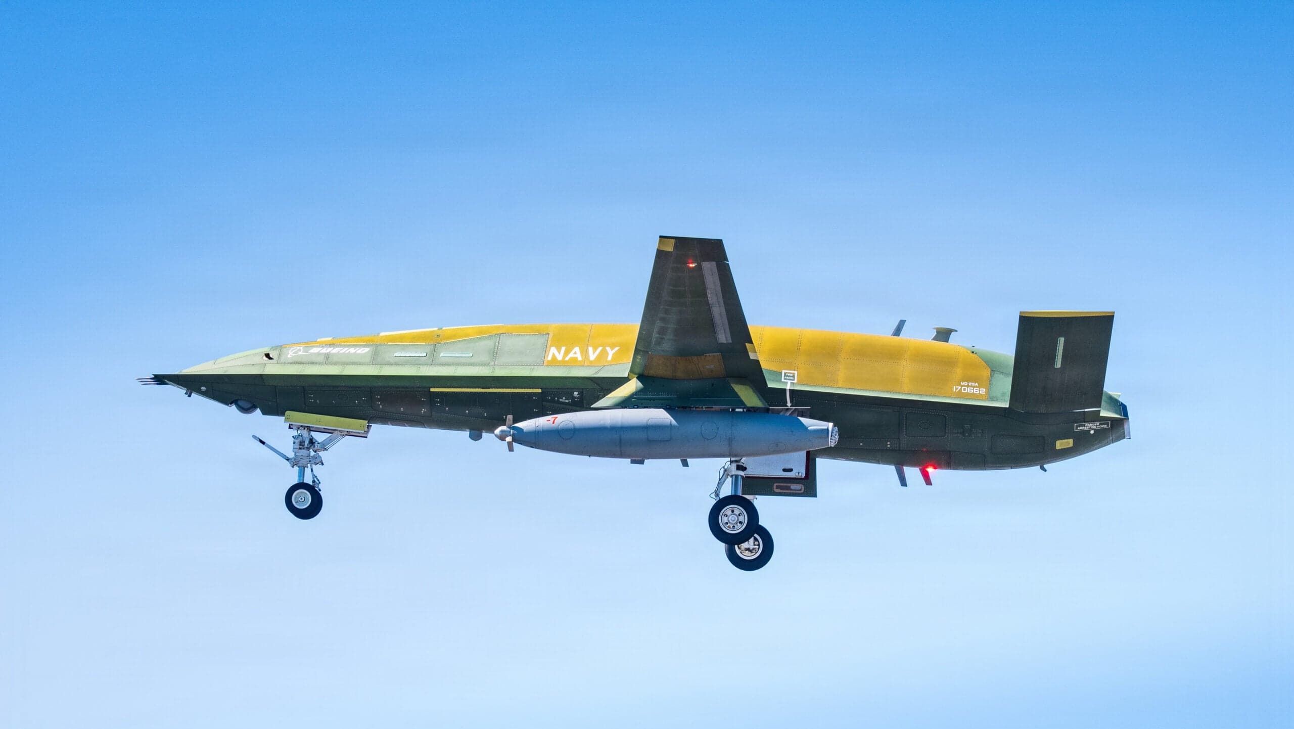 Navy’s MQ-25 Stingray carrier drone completes first test flight - Breaking Defense