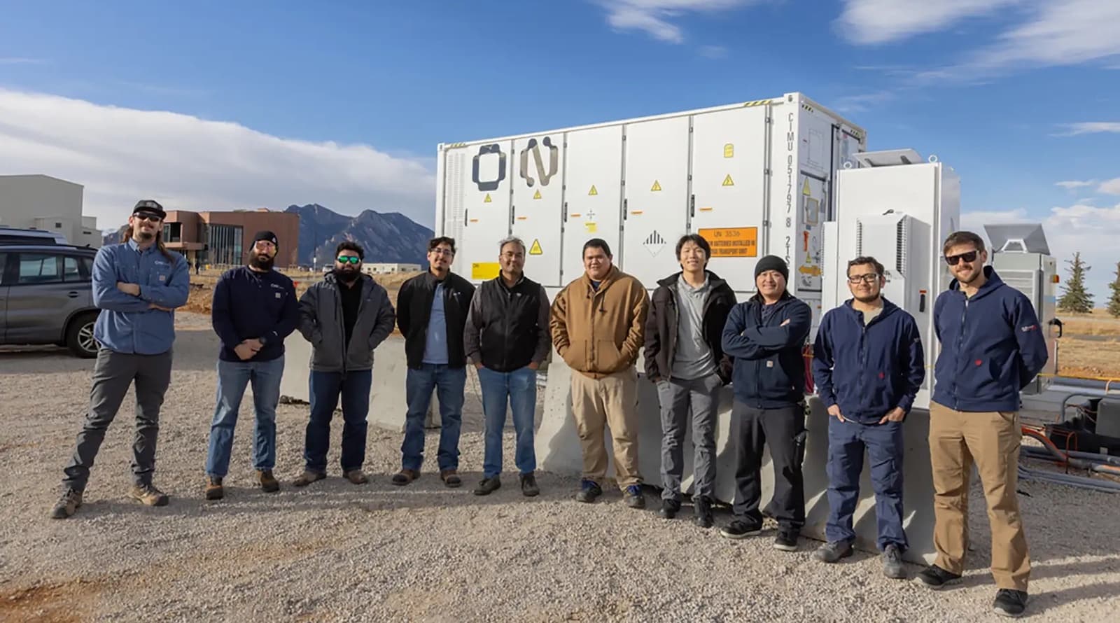 Could a New Kind of Power Supply Help Make Data Centers Grid-Friendly? - CleanTechnica