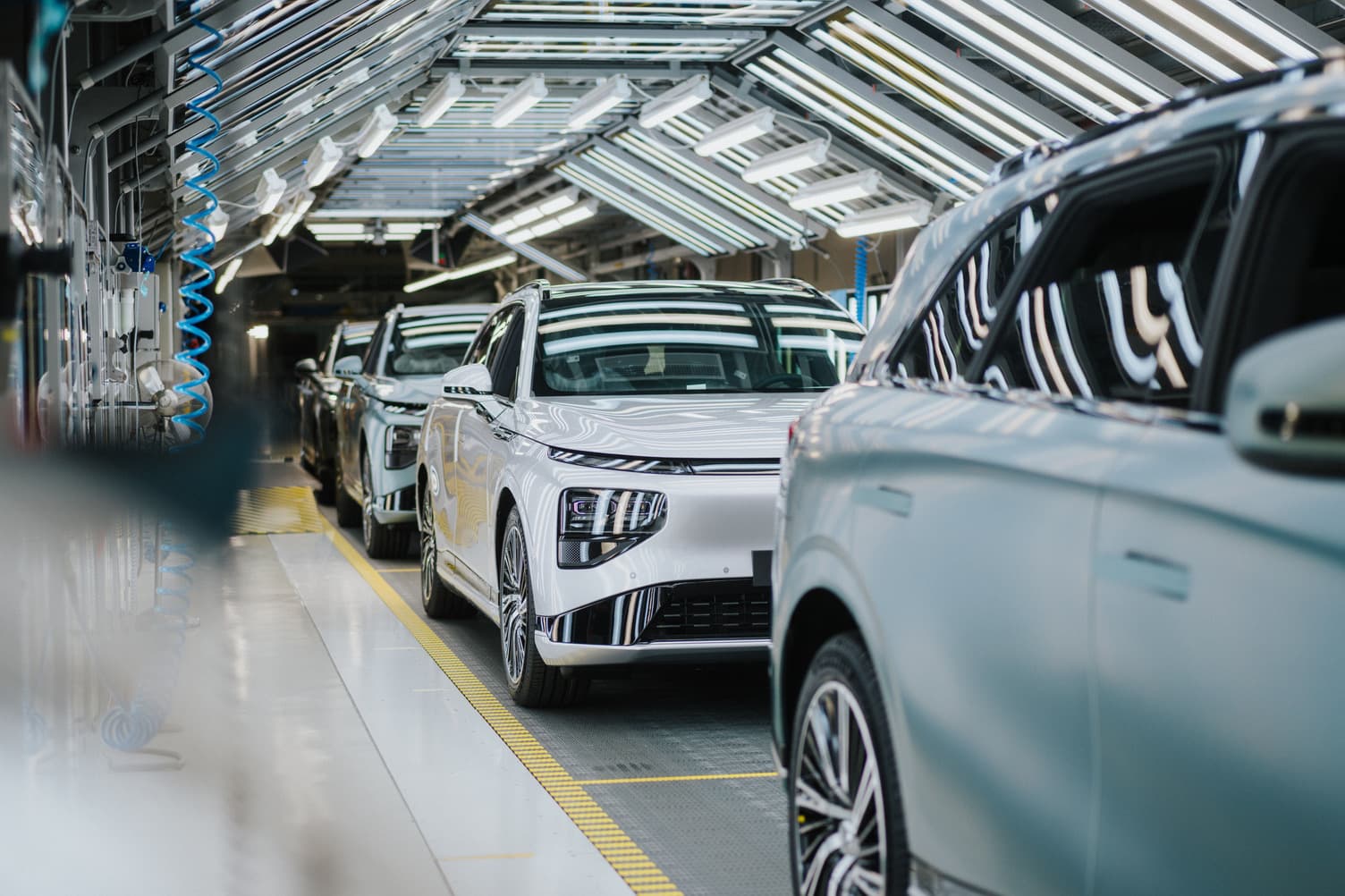 Xpeng in talks with overseas automakers, eyes new plants abroad