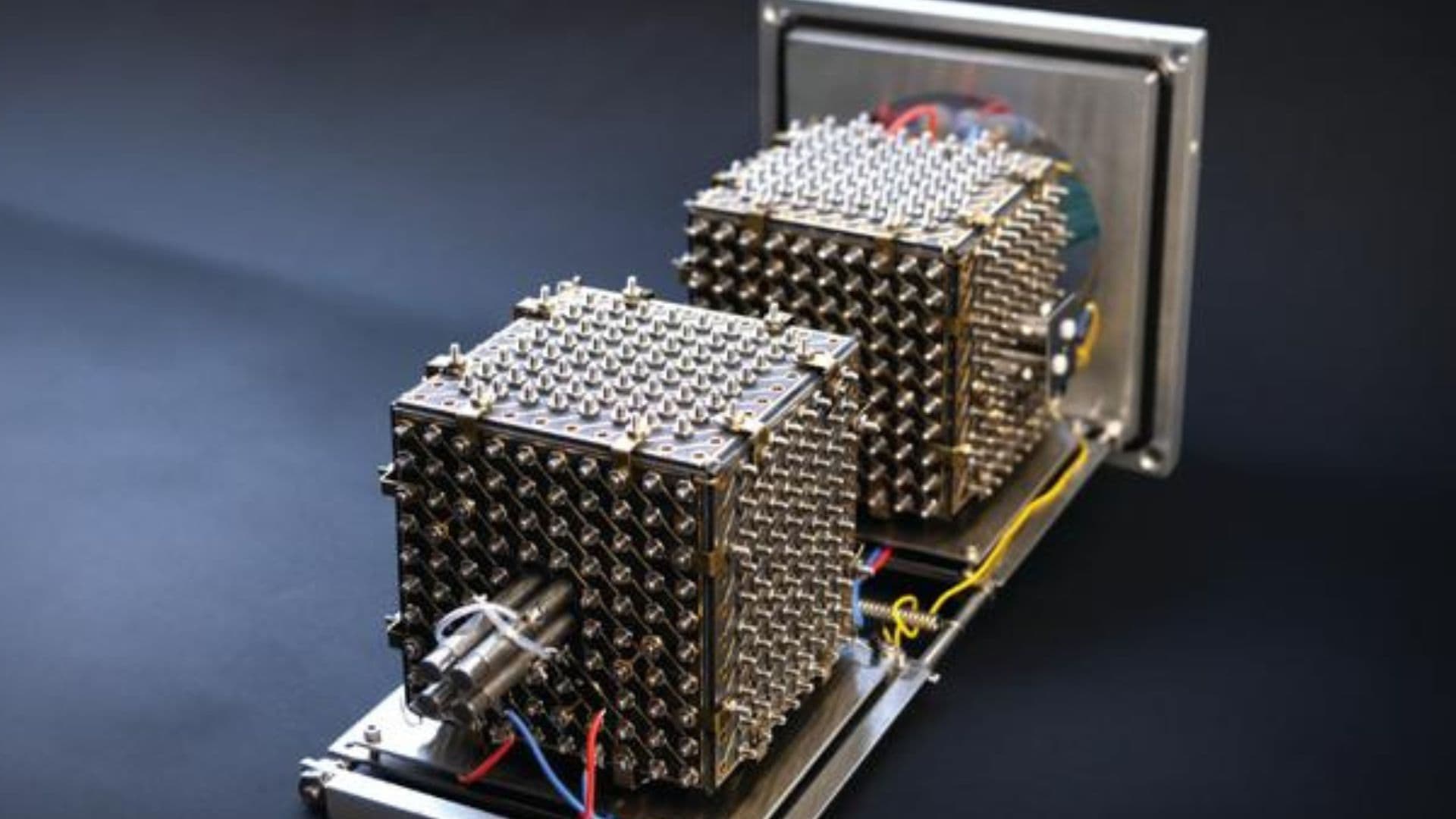 100x cleaner signal: 'GPU' tool analyzes billions of molecules at once