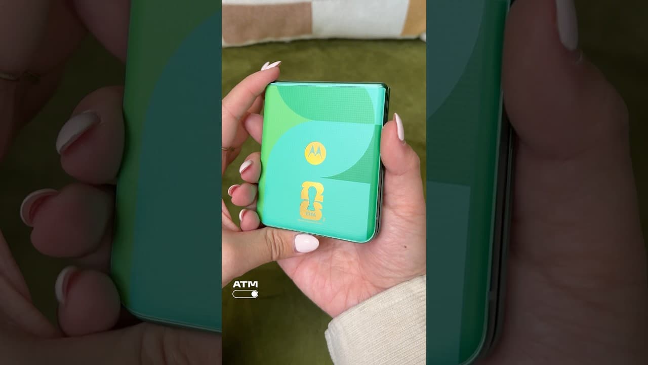Unboxing Motorola’s $700 FIFA World Cup Edition Razr