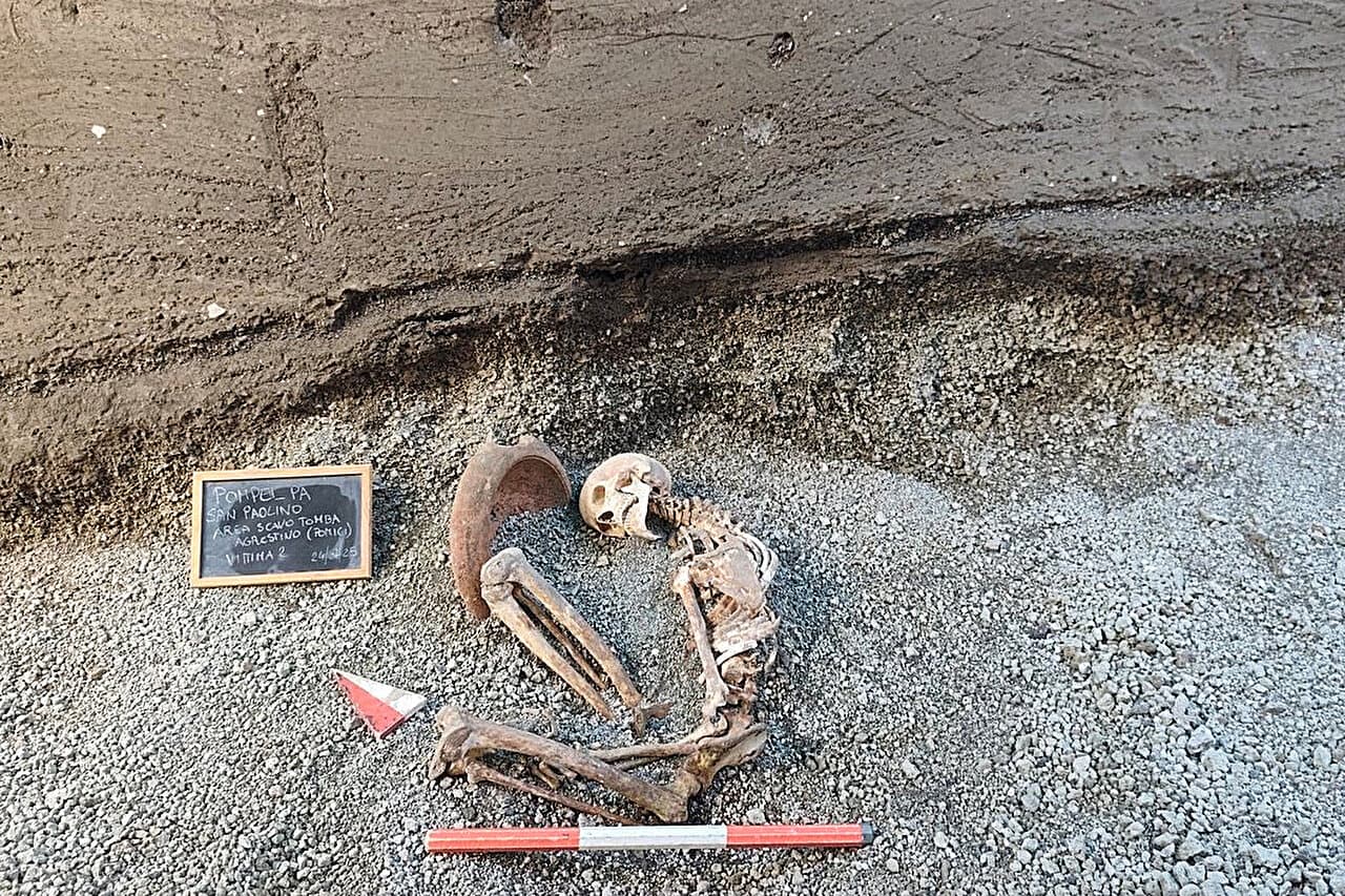 He ran from Vesuvius with coins, lamp and a mortar, and now AI brings his final story into view