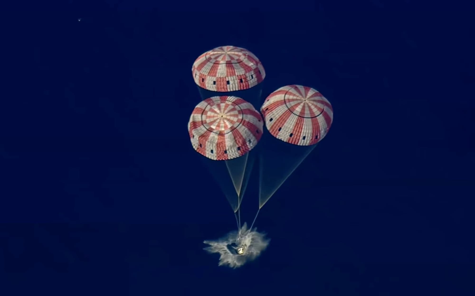 Orion splashes down to successfully end Artemis 2 mission