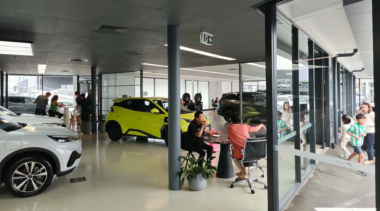 New Zealand Car Yards Empty As Electric Vehicle Sales Surge - CleanTechnica