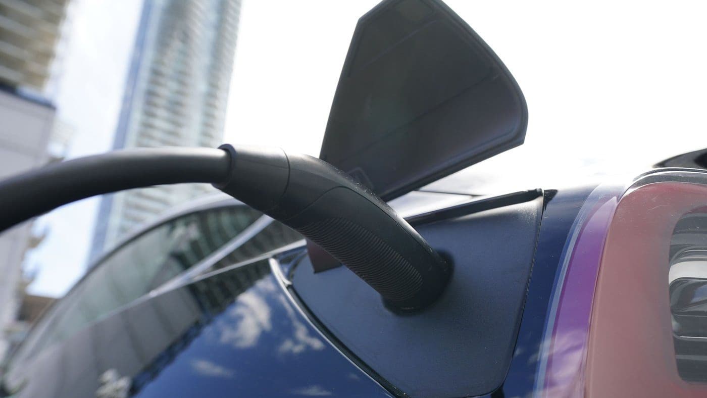 Plug CEO isn’t buying predictions of used EV ‘meltdown’; Ram revives ProMaster City