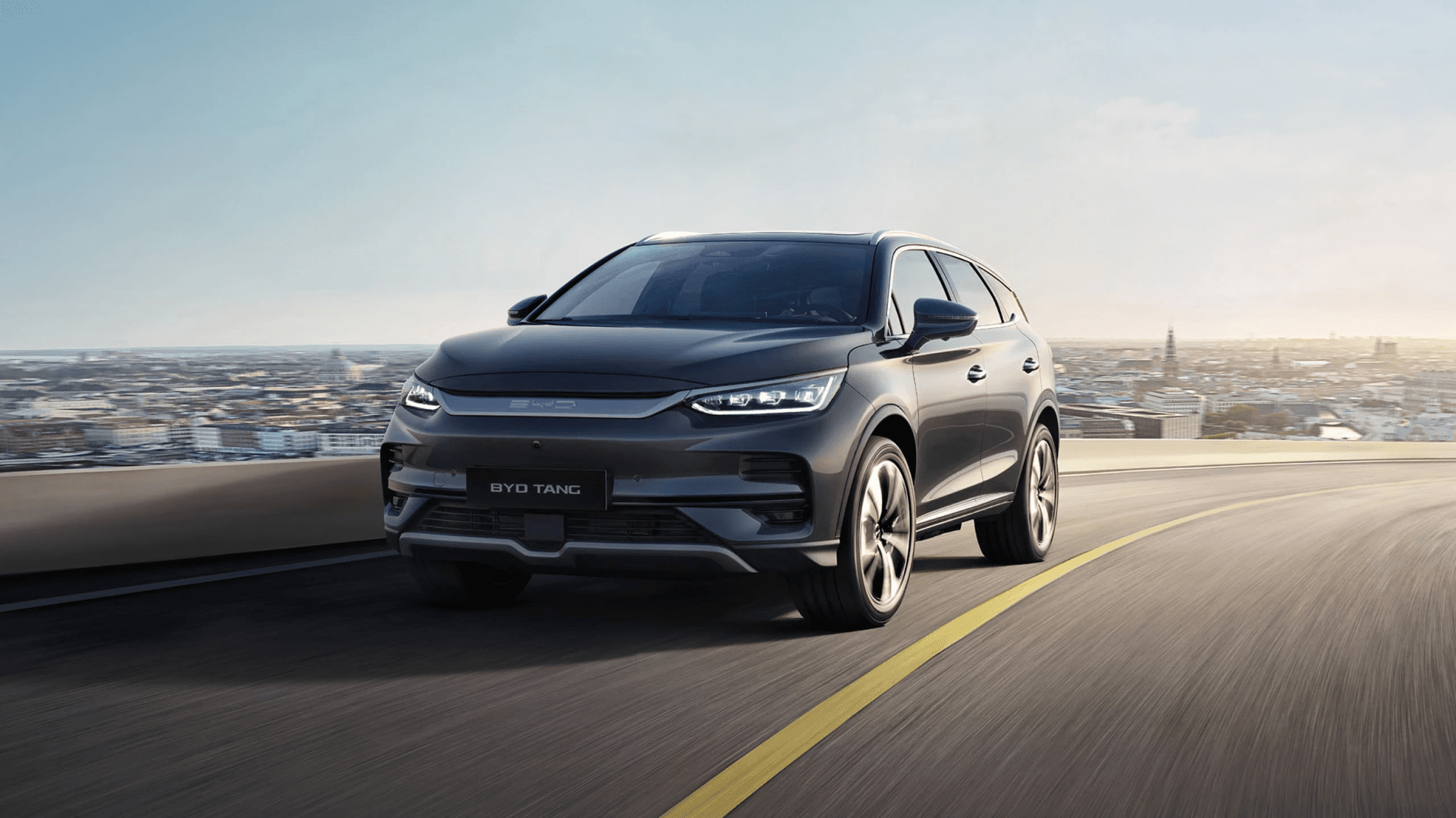 China's BYD unveils EV that claims 590-mile range on single charge