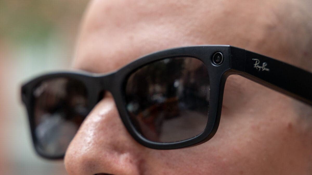 Meta Has Smart Glasses Spiraling Towards Glasshole 2.0