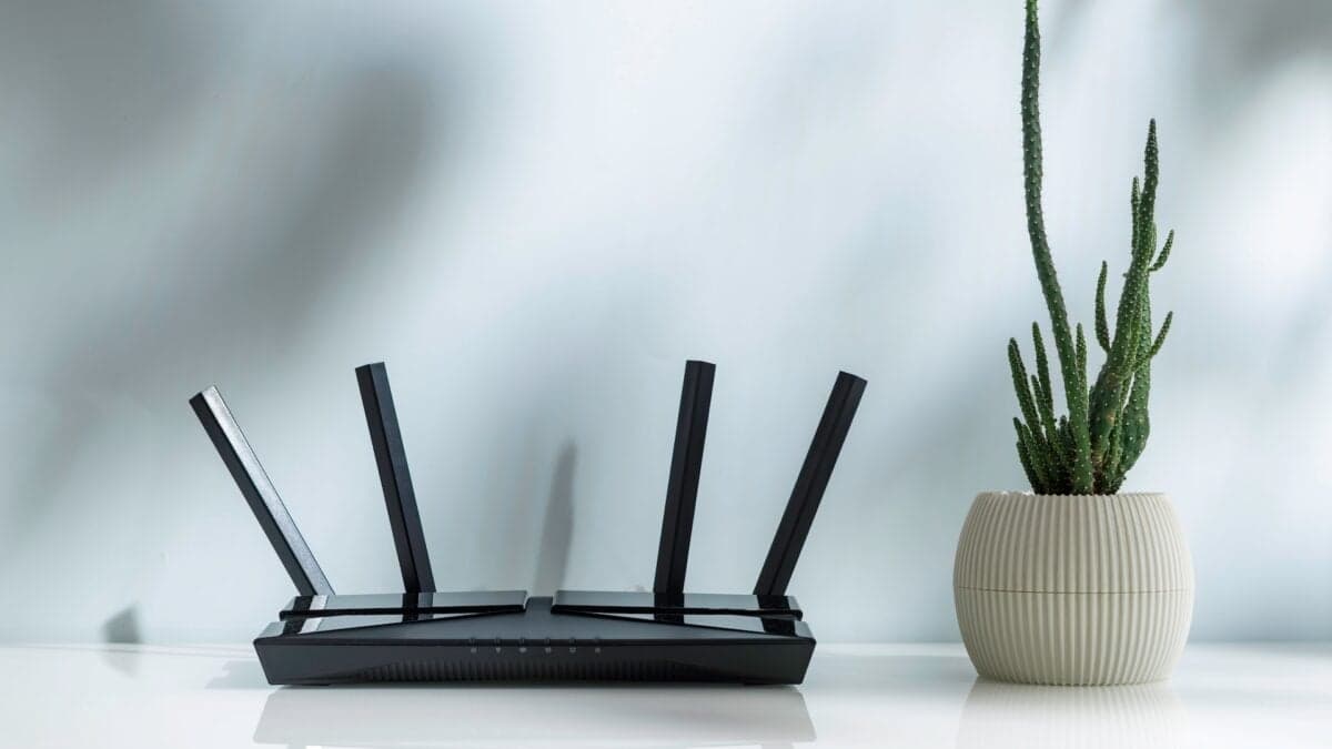 FCC Bans All New Routers Not Made in America