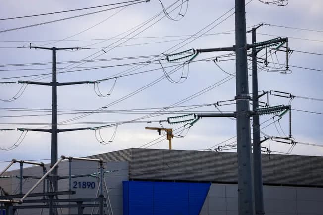 Average US electricity prices rose 9% year over year in February: EIA