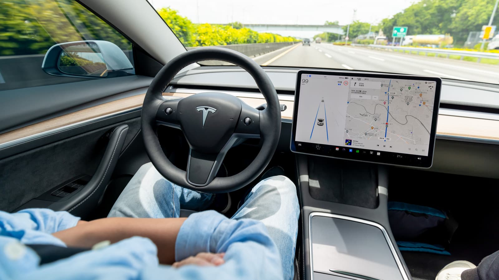 European Tesla Owners Now Have Full Self-Driving, Assuming They Pass A Competency Test - Jalopnik