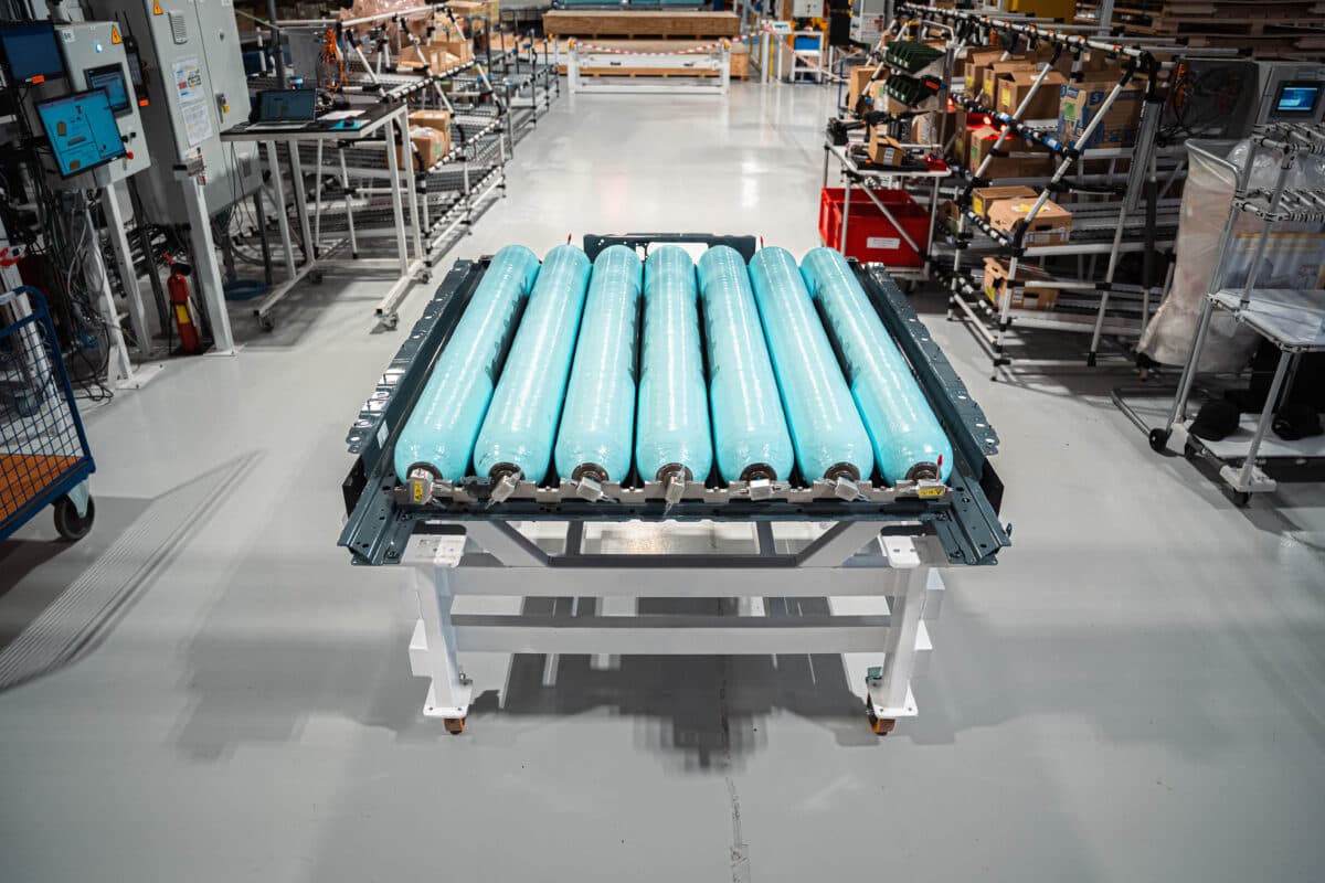 The Hydrogen Stream: BMW unveils tank for iX5 Hydrogen